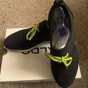 Aldo women sneakers size 10. Brand new